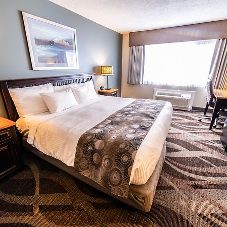 Prestige Hudson Bay Lodge & Conference Centre, Worldhotels Crafted Collection สมิเธอร์ส ภายนอก รูปภาพ