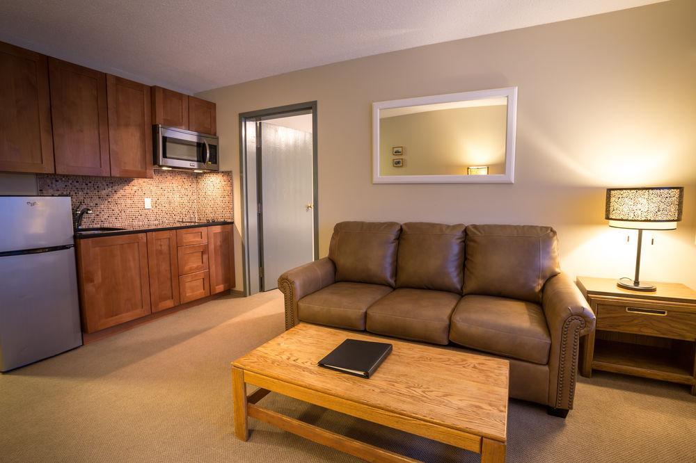 Prestige Hudson Bay Lodge & Conference Centre, Worldhotels Crafted Collection สมิเธอร์ส ภายนอก รูปภาพ